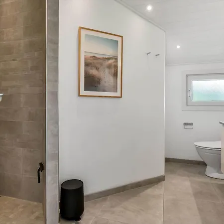 Bv373-blavand-per-knoldsvej-3-a بيت للعطل