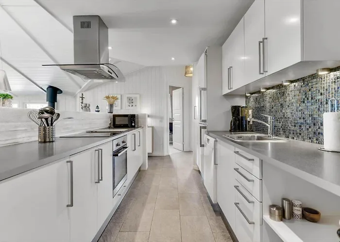 Bv373-blavand-per-knoldsvej-3-a بيت للعطل *